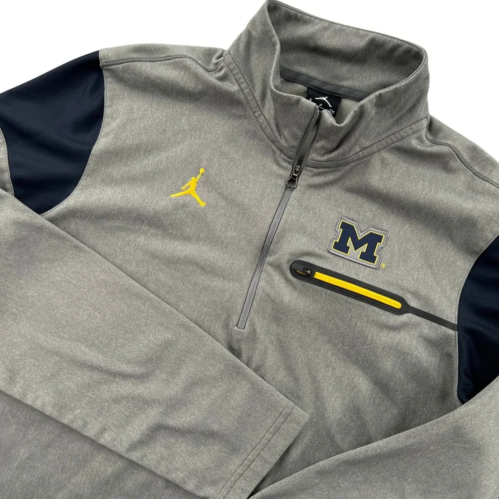 Jordan Michigan Wolverines Dri-FIT Quarter Zip Pullover Gray Mens Small College